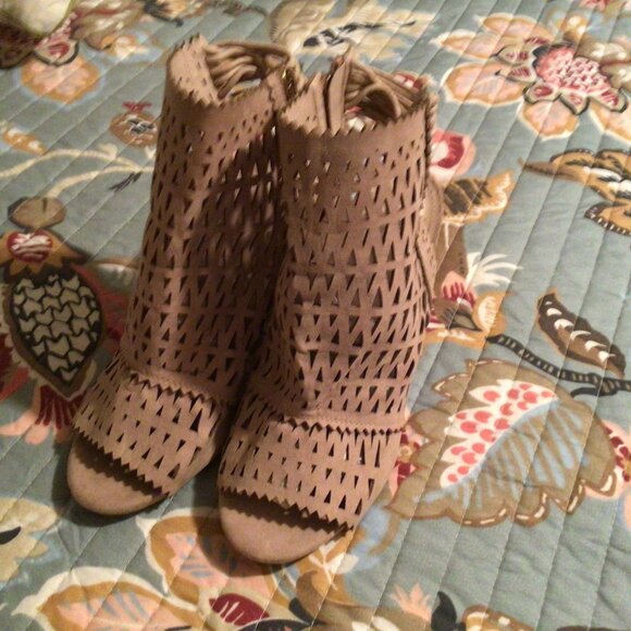 Mackin Girl Zip up block heel sandal  size 9 - Picture 5 of 5